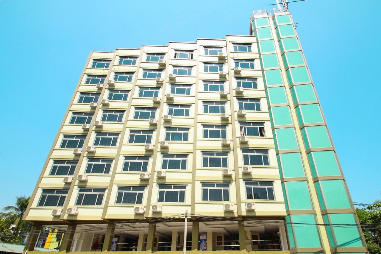 Gemsy Hotel Yangón Exterior foto